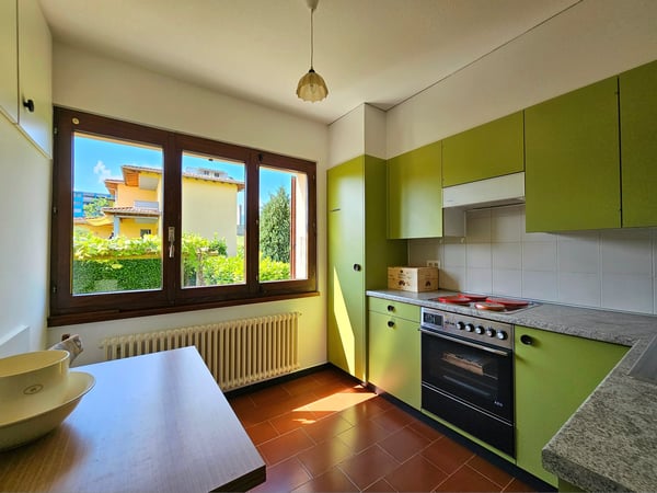 Stabio: Confortevole villa unifamiliare contigua con ampio giardino e importanti indici edificatori 6