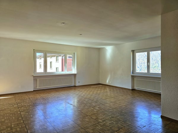 Bellinzona Daro: Geräumiges und komfortables Doppelhaus mit charmantem Panoramablick 7