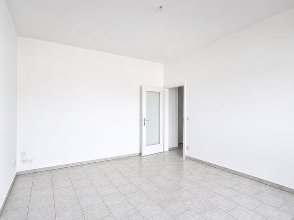 Chiasso: Affittasi rinnovato appartamento 2.5 locali con vista aperta 3