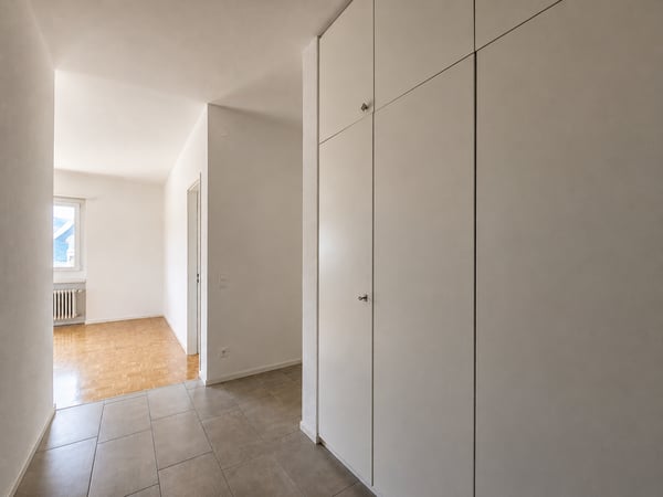 Mendrisio: Affittasi 2 confortevoli appartamenti 3.5 locali rinnovati, in posizione strategica 2
