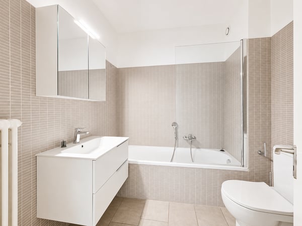 Mendrisio: Affittasi 2 confortevoli appartamenti 3.5 locali rinnovati, in posizione strategica 7