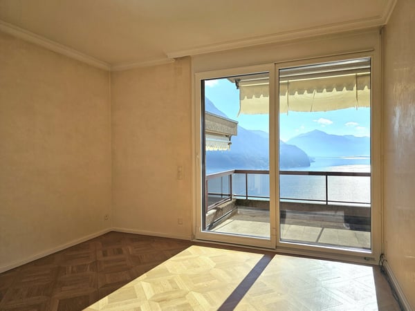 Ruvigliana: Luxuriöse 5.5-Zimmer-Wohnung mit bezauberndem Seeblick, privatem Garten und Terrassen 15