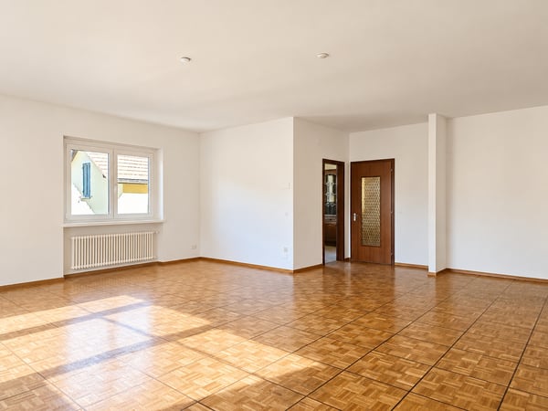 Bellinzona Daro: Ampia e confortevole casa bifamiliare con incantevole vista dominante 5