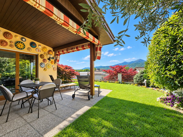 Mendrisio: Deliziosa casa unifamiliare contigua con splendido giardino e vista panoramica 2