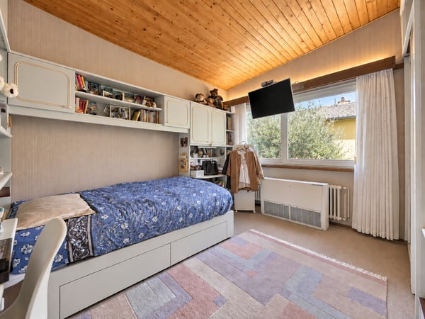 Mendrisio: Deliziosa casa unifamiliare contigua con splendido giardino e vista panoramica 12