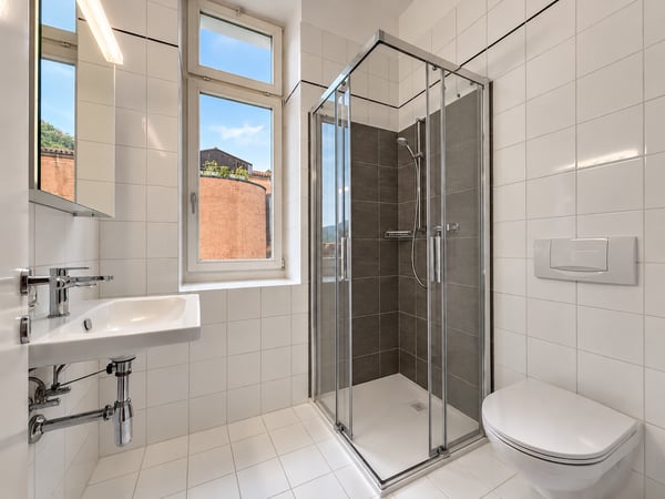 Bellinzona: Affittasi elegante e rinnovato 2.5 locali in stabile d'epoca a due passi dal centro 12