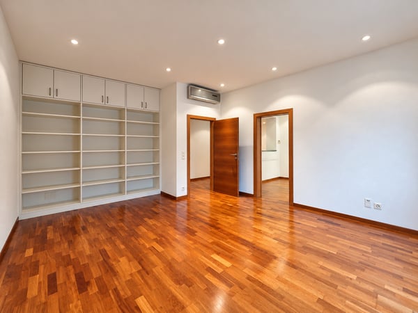 Chiasso: Elegante ufficio di rappresentanza 3 locali in zona centrale 5