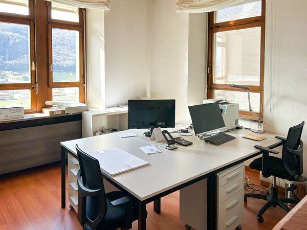 UFFICI MODULABILI CON PARCHEGGIO 1