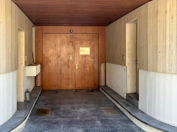 UFFICIO DI 1 LOCALI IN POSIZIONE CENTRALE A MENDRISIO 12