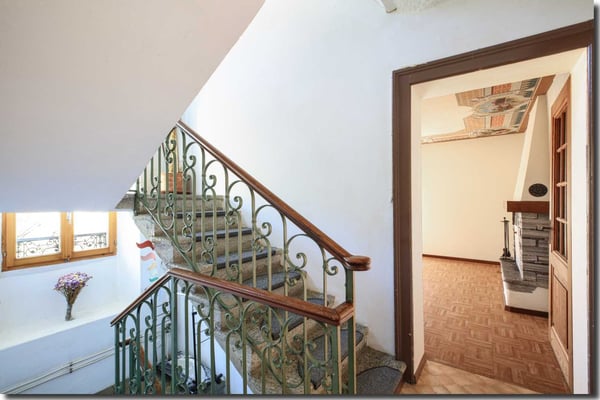 Historisches Gebäude sowie freistehendes Haus 7