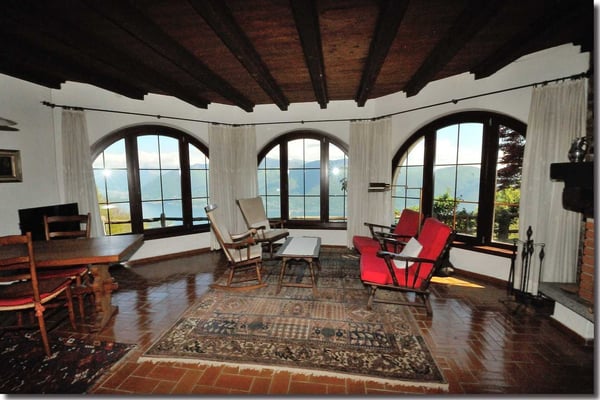 Aussergewöhnliches FERIENHAUS 6