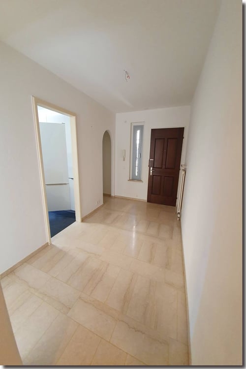 Gediegenes Wohnen verlangt Raum... und einen Top Standort ! 8