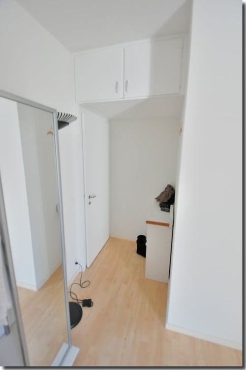 Hübsche, unmöblierte 1-Zimmerwohnung, sehr hell und freundlich 6
