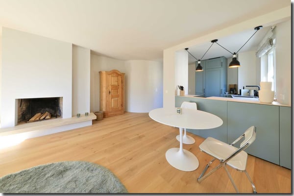 Modernes Design im historischen Ortskern, 3-Zimmerwohnung, 100 m vom See entfernt 1