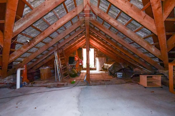 Casa con 6 appartamenti / Haus mit 6 Wohnungen 11