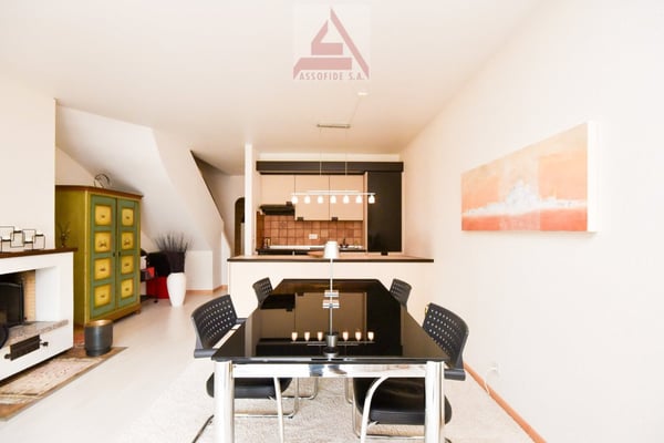 Luminoso duplex a due passi dal lago! / Helles Duplex nur wenige Schritte vom See entfernt! 2