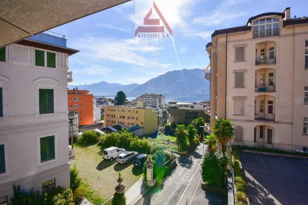 Stabile commerciale - abitativo / Wohn- und Geschäftsgebäude 4