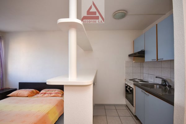 Stabile residenziale / commerciale / Wohn- / Gewerbegebäude 4