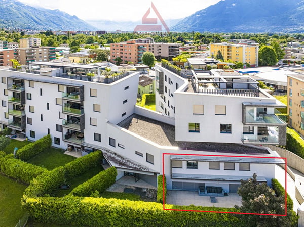 Elegante duplex di 3.5 locali / Elegante 3,5-Zimmer-Duplexwohnung 12