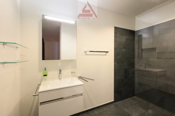 Elegante duplex di 3.5 locali / Elegante 3,5-Zimmer-Duplexwohnung 11