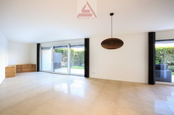 Elegante duplex di 3.5 locali / Elegante 3,5-Zimmer-Duplexwohnung 3