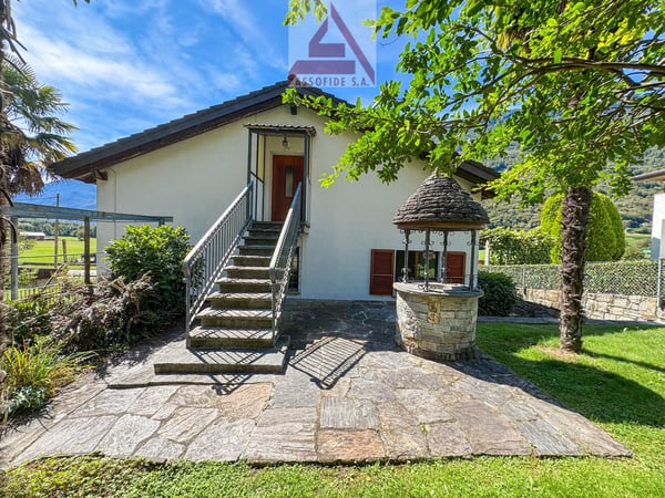 Casa di 10.5 locali / 10.5 - Zimmer - Haus 3
