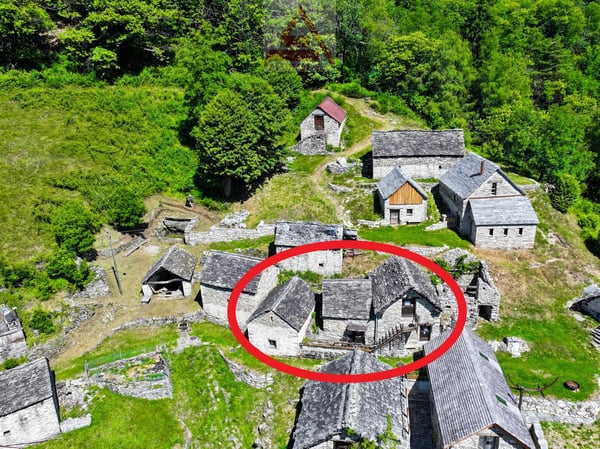 3 rustici da ristrutturare / 3 renovierungsbedürftige Rustici 2