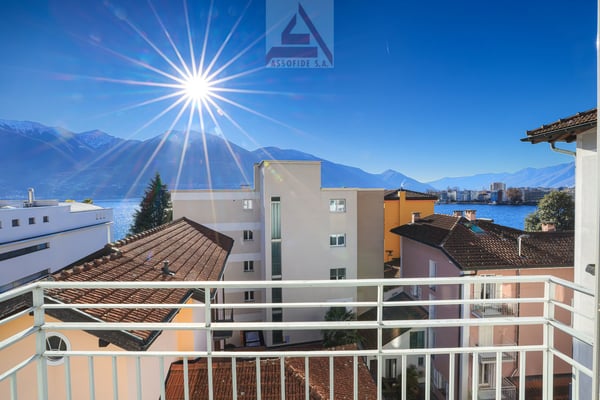 Prestigioso attico di 5.5 locali vista lago/Prestigioses 5.5-Zimmer-Attika mit Seeblick 6