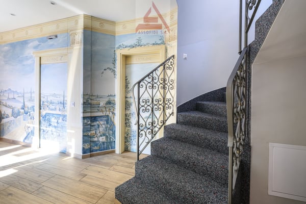 Piccolo boutique hotel con ristorante e ostello / Kleines Boutique-Hotel mit Restaurant und Hostel 4