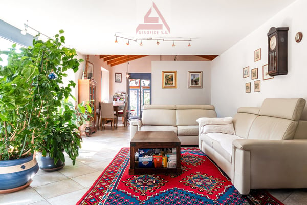 Il calore di una casa autentica / Die Wärme eines authentischen Zuhauses 3