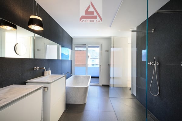 Lussuoso attico duplex / Luxuriöse Attika-Duplex-Wohnung 11