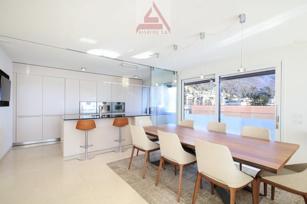 Lussuoso attico duplex / Luxuriöse Attika-Duplex-Wohnung 4