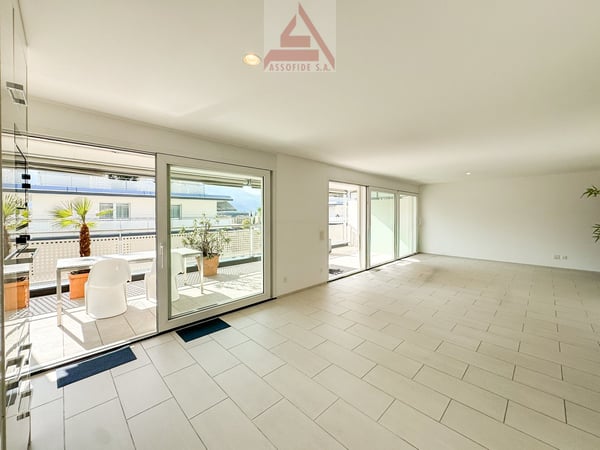 Attico con terrazza panoramica / Attika-Wohnung mit Panoramaterrasse 3