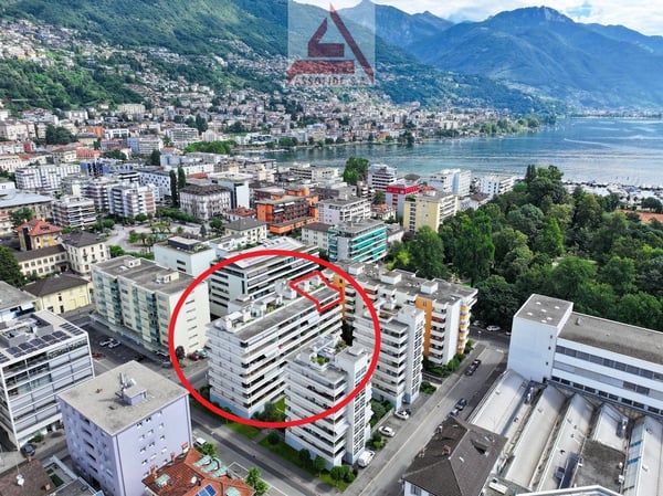 Attico con terrazza panoramica / Attika-Wohnung mit Panoramaterrasse 12