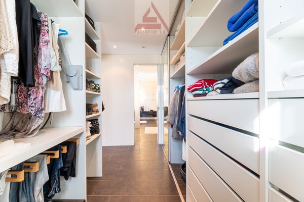 Prestigioso attico di 5.5 locali vista lago/Prestigioses 5.5-Zimmer-Attika mit Seeblick 7