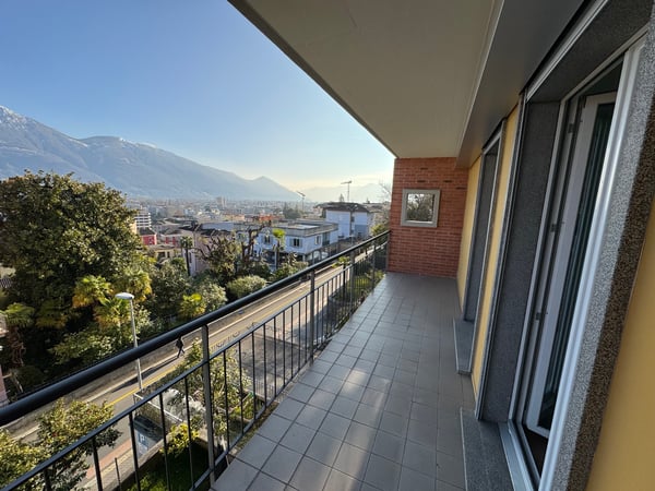 Splendido appartamento di 1.5 locali con vista a Muralto 8