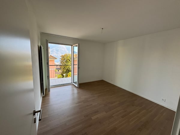 Splendido appartamento di 1.5 locali con vista a Muralto 6