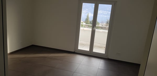 Splendido attico di 1.5 locali con vista lago a Muralto 9