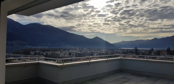 Splendido attico di 1.5 locali con vista lago a Muralto 7