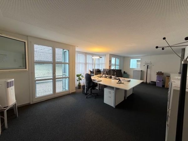 Helle Bürofläche an zentraler Lage in Sarnen 2