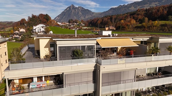 Attikawohnung mit grandiosem Ausblick und viel Licht 7