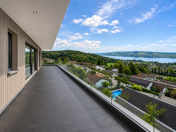 Luxuriöse Neubau-Attikawohnung mit traumhafter Seesicht 11