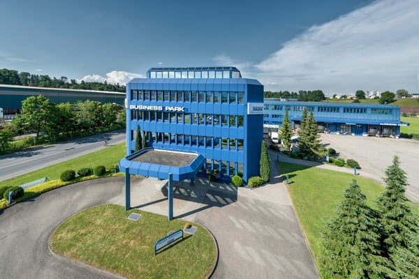 Basic Office [Büro mit vielen Zusatzleistungen] 2