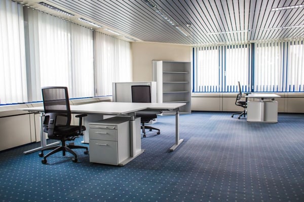 Basic Office [Büro mit vielen Zusatzleistungen] 1