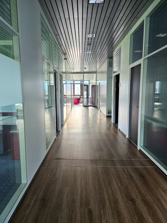 Grossraum-Office mit 1330 m2 in Luzern 6