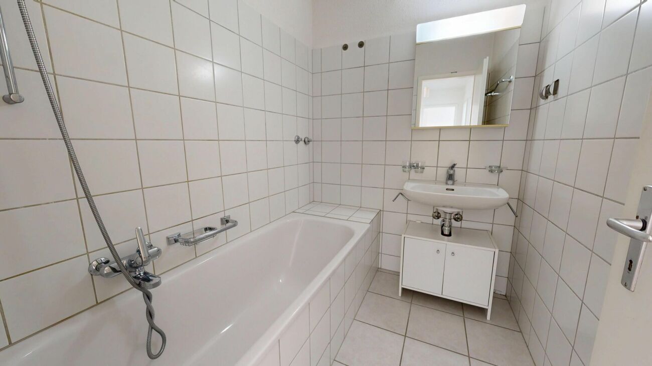 Casa Mele: 4.5-Zimmer-Mietwohnung im 1. OG