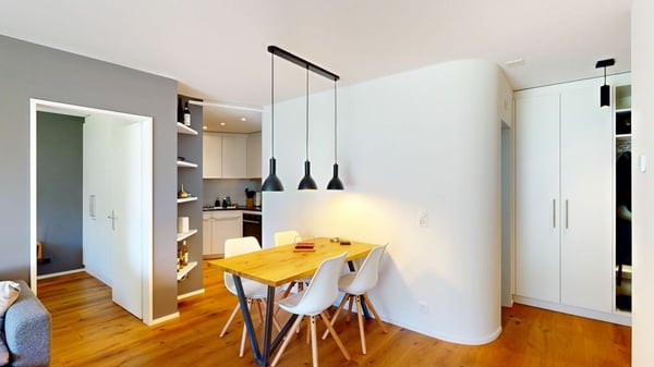 Moderne 2-Zimmer-Wohnung mit grossem Sitzplatz 4