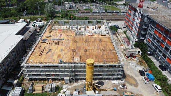 Affittasi diverse superfici in stabile industriale 4