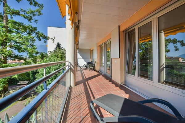 1.5 locali ammobiliato immerso nel verde 1