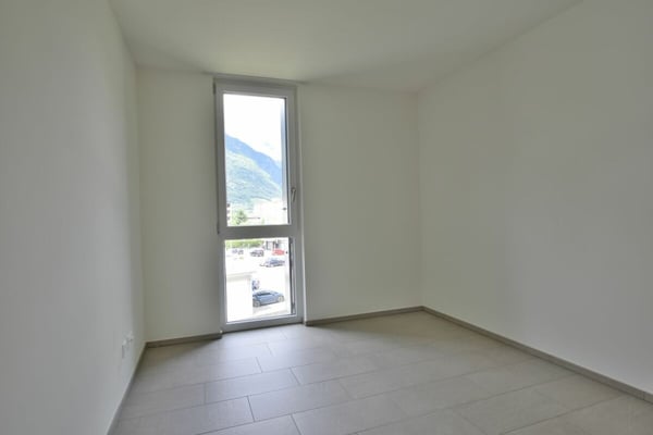 Affittasi luminoso 1.5 locali 5